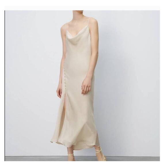 ZARA Bloggers Favorite Satin Midi Dress Button Detail cream size L - Picture 1 of 10
